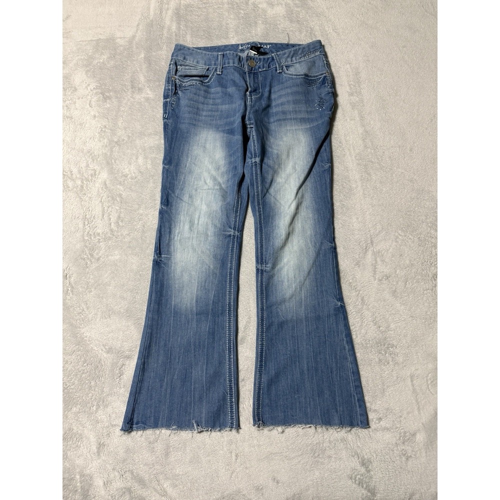 Ariya Jeans Women's 10 Blue Bootcut Fray Hem Low Rise Medium Wash Denim 30x27